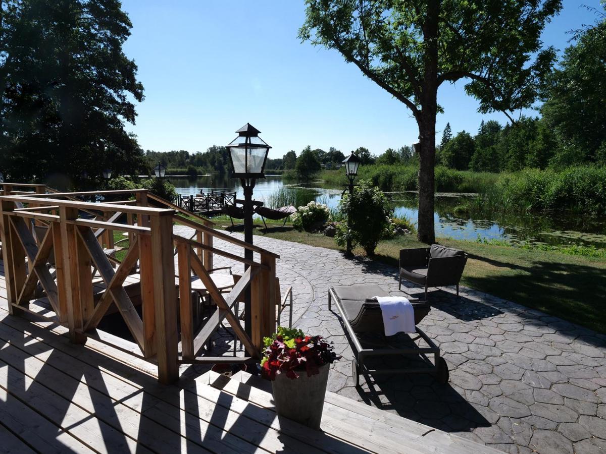 Dufweholms Herrgard Katrineholm Extérieur photo