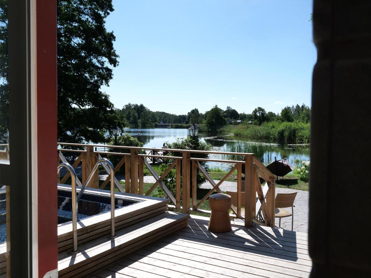 Dufweholms Herrgard Katrineholm Extérieur photo